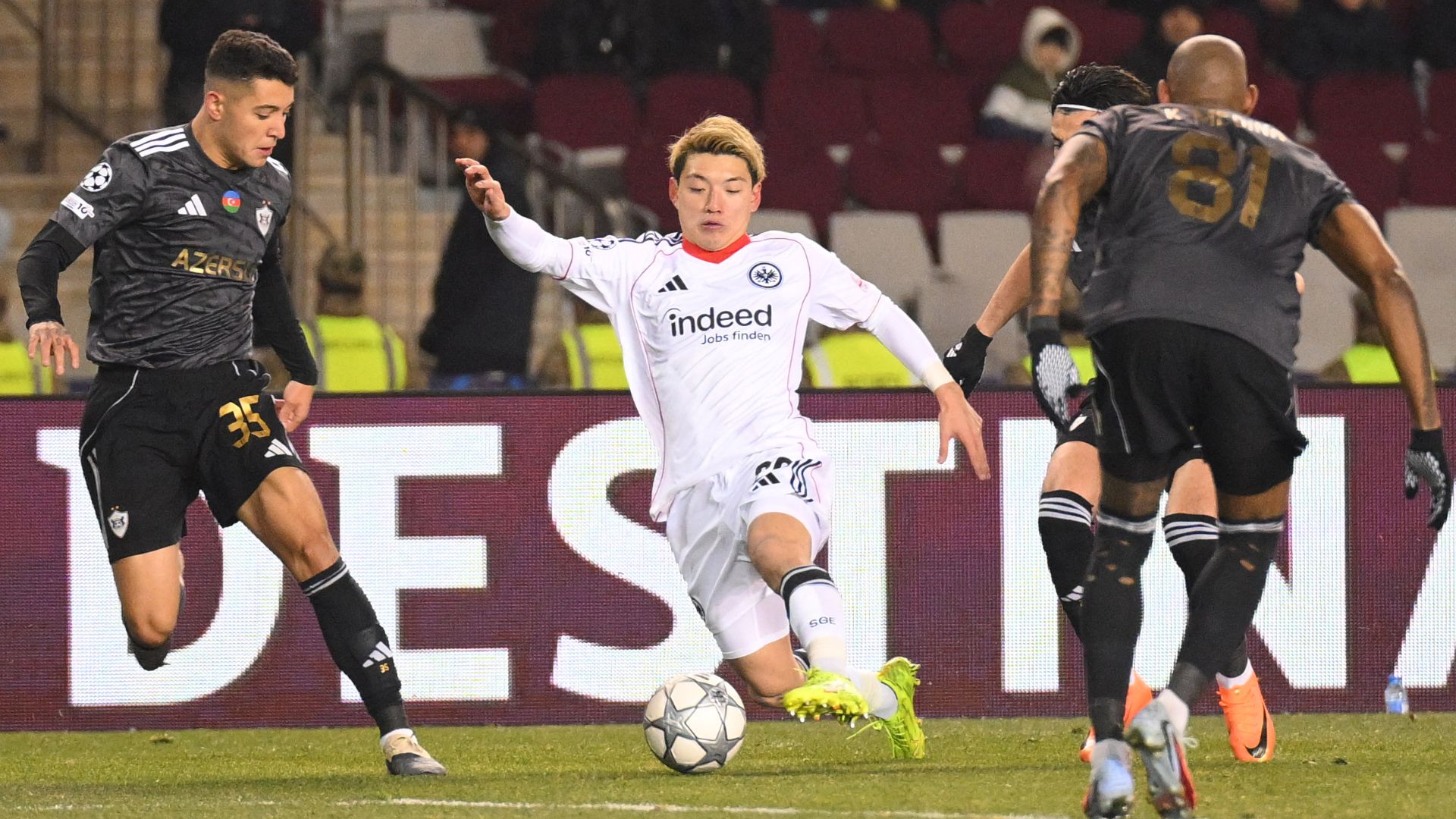 CL敗退のフランクフルト、堂安律は一定評価「存在感もありアイデアも